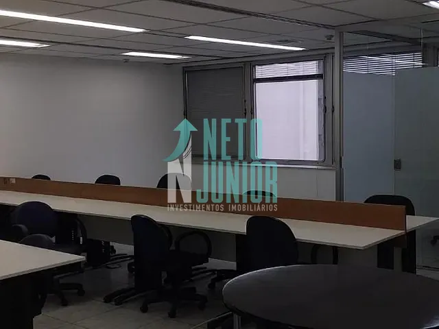 Conjunto com 260m², à venda ou para alugar, no bairro Itaim Bibi em São Paulo