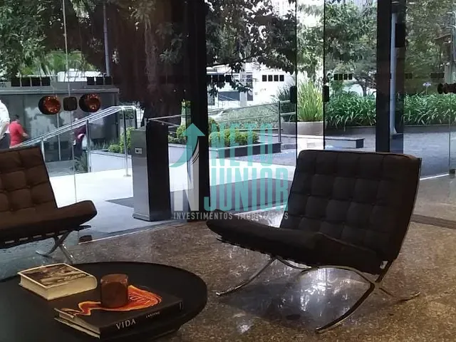 Conjunto com 260m², à venda ou para alugar, no bairro Itaim Bibi em São Paulo