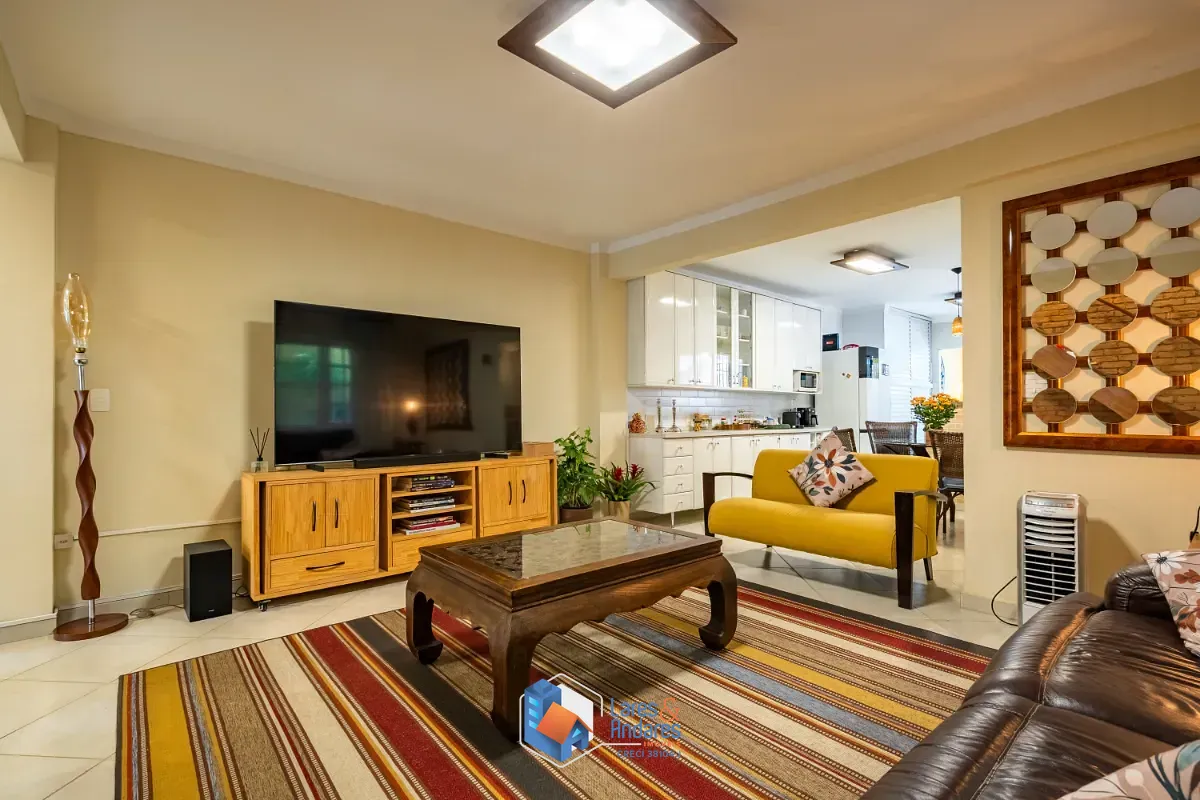 Apartamento, 3 quartos, 198 m² - Foto 2