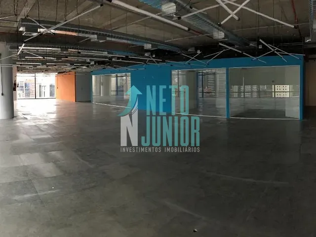 Conjunto com 369m², à venda ou para alugar, no bairro Cidade Monções em São Paulo