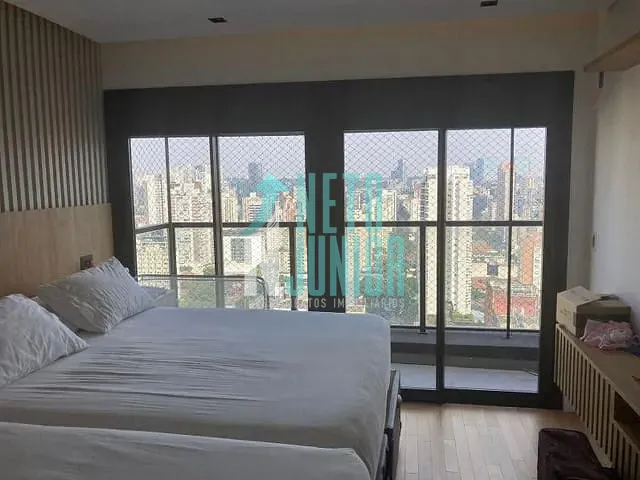 Cobertura com 215m² 3 quartos e 6 banheiros, à venda, no bairro Vila Olímpia em São Paulo