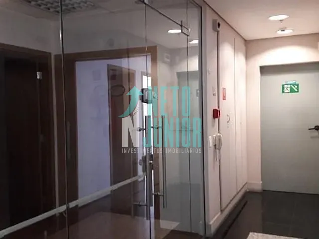 Conjunto com 196m², para alugar, no bairro Vila Olímpia em São Paulo