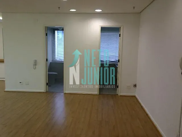 Conjunto com 100m², para alugar, no bairro Itaim Bibi em São Paulo