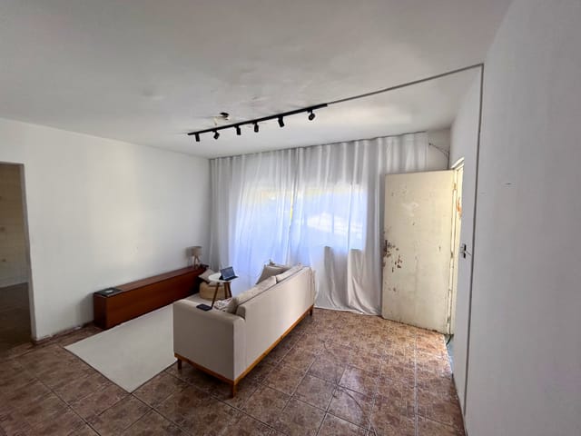Outro com 90m² 4 quartos e 2 banheiros, à venda, no bairro Vila Anglo Brasileira em São Paulo