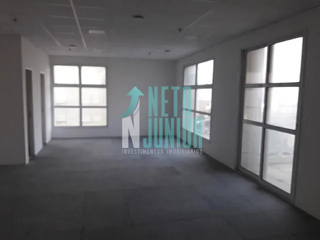 Conjunto com 91m², à venda ou para alugar, no bairro Vila Cordeiro em São Paulo
