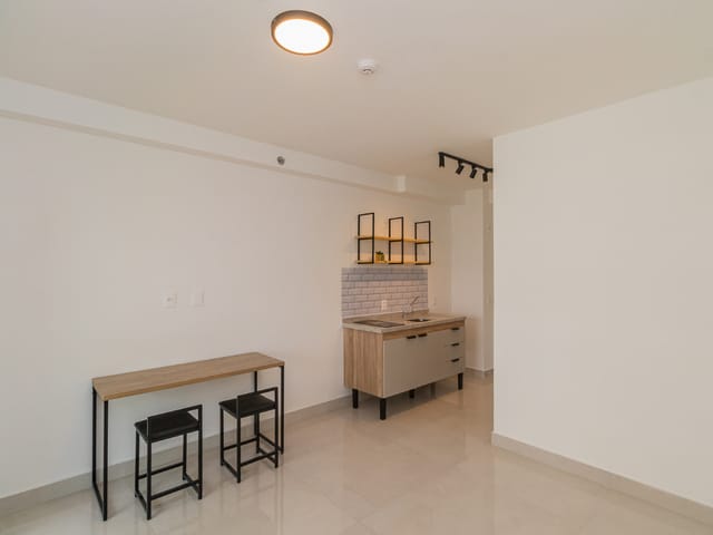 Outro com 28m² 1 quarto e 1 banheiro, à venda, no bairro Sacomã em São Paulo