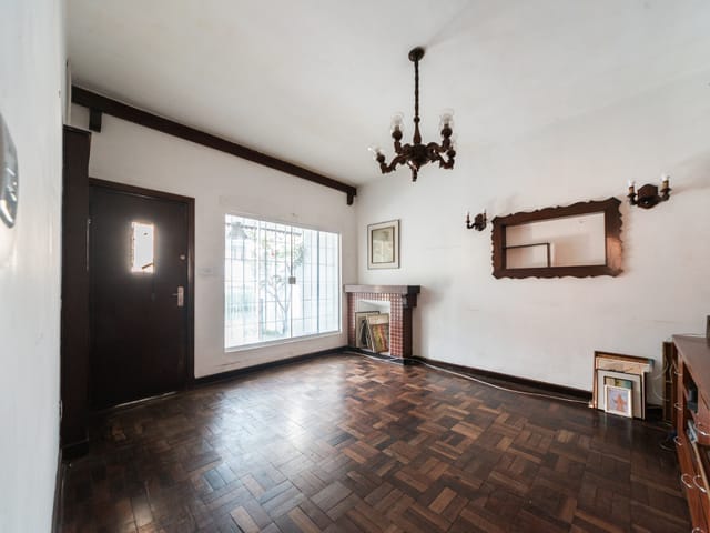 Outro com 216m² 4 quartos e 3 banheiros, à venda, no bairro Água Branca em São Paulo