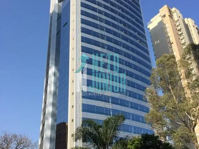 Conjunto com 251m², para alugar, no bairro Brooklin Paulista em São Paulo