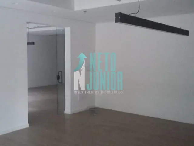 Conjunto com 224m², para alugar, no bairro Pinheiros em São Paulo