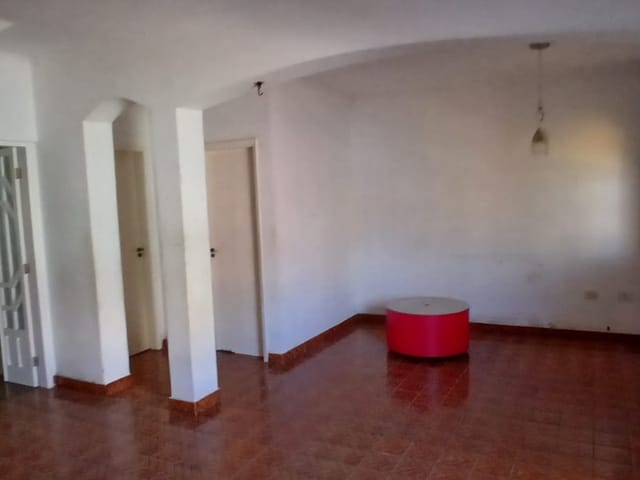 Outro com 255m² 4 quartos e 3 banheiros, à venda, no bairro Vila Romano em São Paulo