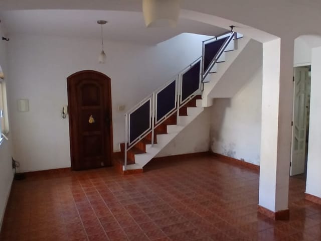 Outro com 255m² 4 quartos e 3 banheiros, à venda, no bairro Vila Romano em São Paulo