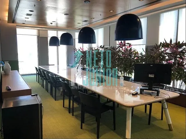 Conjunto com 1800m², para alugar, no bairro Vila Olímpia em São Paulo