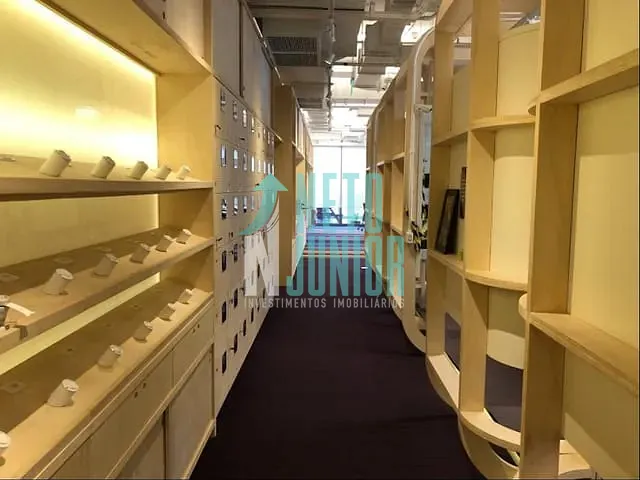 Conjunto com 1800m², para alugar, no bairro Vila Olímpia em São Paulo
