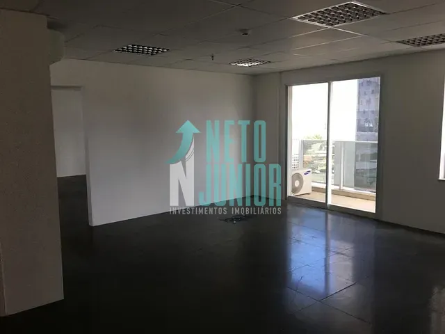 Conjunto com 120m², à venda ou para alugar, no bairro Vila Gertrudes em São Paulo