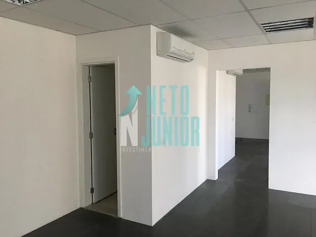 Conjunto com 120m², à venda ou para alugar, no bairro Vila Gertrudes em São Paulo
