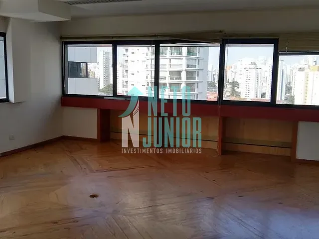 Conjunto com 350m², para alugar, no bairro Cidade Monções em São Paulo
