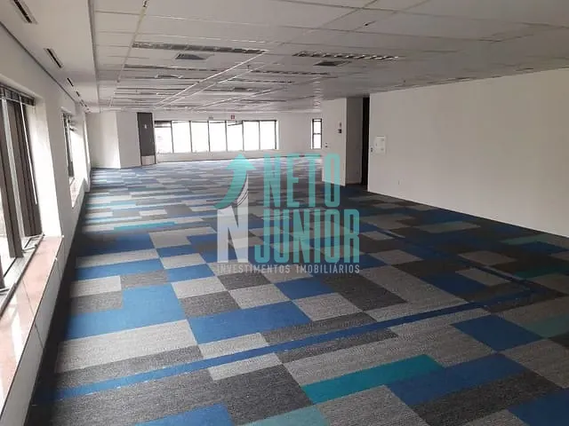 Conjunto com 263m², para alugar, no bairro Cerqueira César em São Paulo