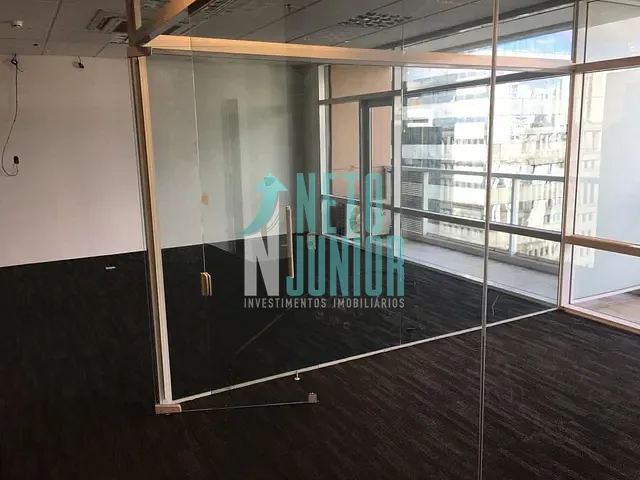 Conjunto comercial com 84m², para alugar, no bairro Brooklin Novo em São Paulo