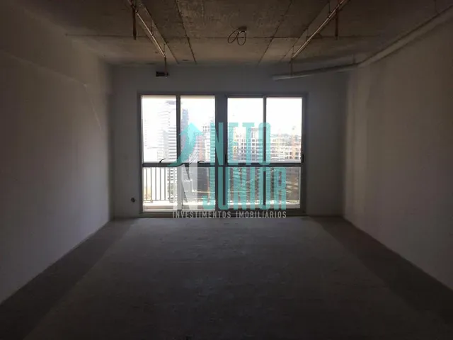 Conjunto com 167m², à venda, no bairro Vila São Francisco em São Paulo