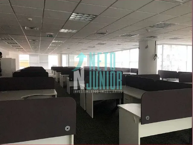 Conjunto com 458m², à venda ou para alugar, no bairro Vila Olímpia em São Paulo