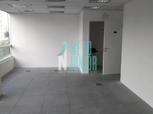 Conjunto com 35m², para alugar, no bairro Pinheiros em São Paulo