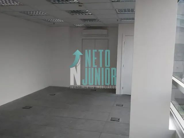 Conjunto com 35m², para alugar, no bairro Pinheiros em São Paulo