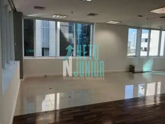 Conjunto com 86m², para alugar, no bairro Cidade Monções em São Paulo