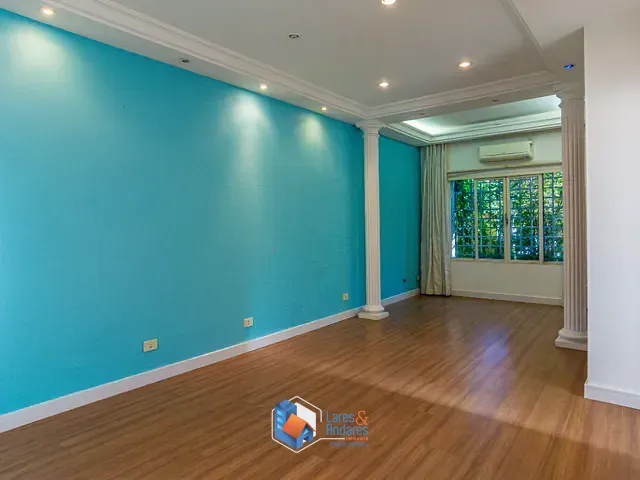 Outro com 200m² 3 quartos e 2 banheiros, à venda, no bairro Vila Madalena em São Paulo