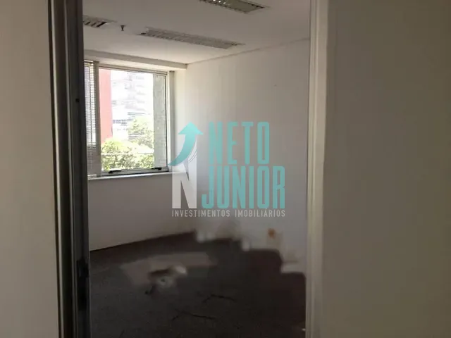 Sala com 216m², à venda ou para alugar, no bairro Vila Olímpia em São Paulo