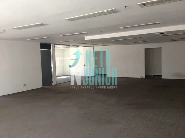 Sala com 216m², à venda ou para alugar, no bairro Vila Olímpia em São Paulo