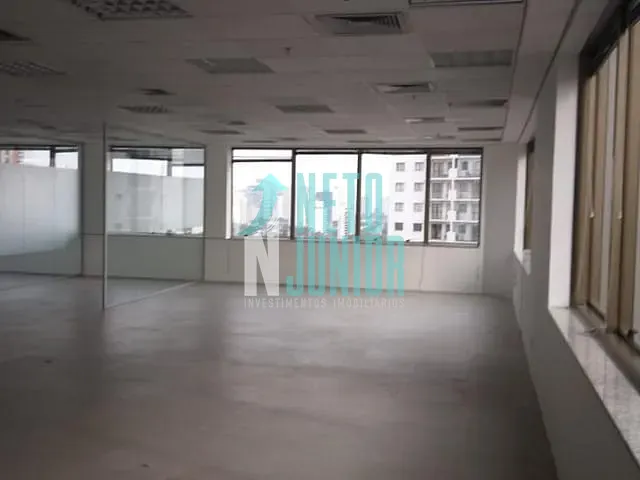 Conjunto com 196m², para alugar, no bairro Vila Olímpia em São Paulo