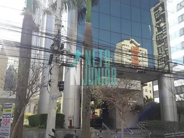 Conjunto com 196m², à venda ou para alugar, no bairro Vila Olímpia em São Paulo