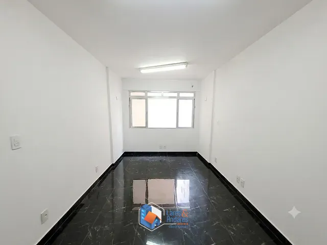 Outro com 23m² 1 quarto e 1 banheiro, à venda, no bairro República em São Paulo
