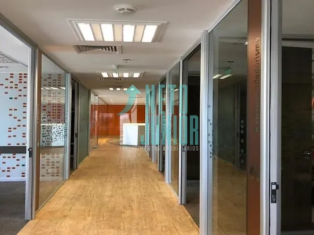 Conjunto com 260m², para alugar, no bairro Cidade Monções em São Paulo