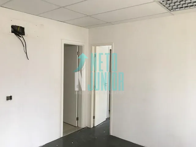 Conjunto com 90m², para alugar, no bairro Vila Gertrudes em São Paulo