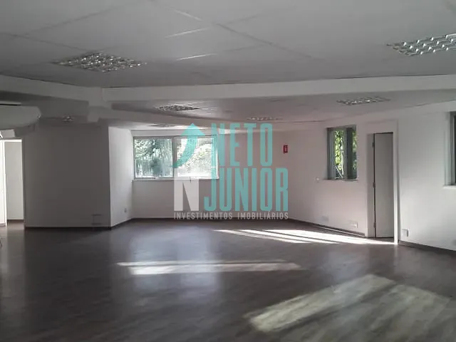Conjunto com 231m², à venda ou para alugar, no bairro Vila Olímpia em São Paulo