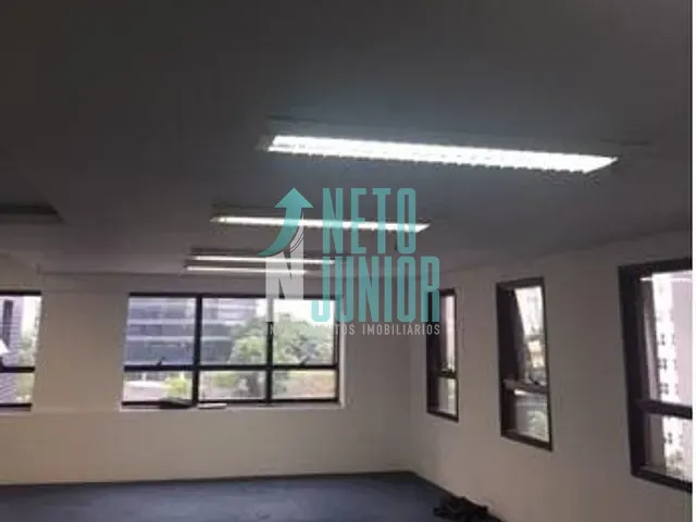 Conjunto com 102m², à venda ou para alugar, no bairro Vila Olímpia em São Paulo
