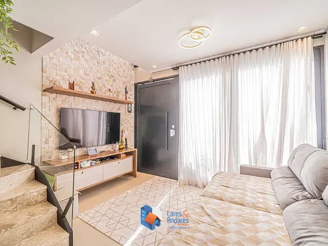 Outro com 170m² 2 quartos e 3 banheiros, à venda, no bairro Granja Viana em Cotia