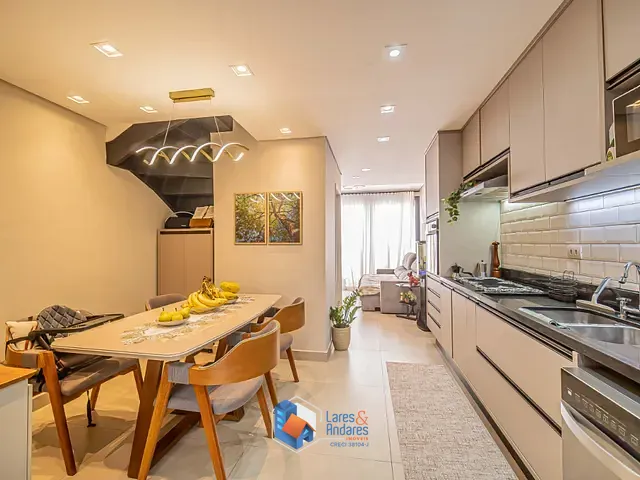 Outro com 170m² 2 quartos e 3 banheiros, à venda, no bairro Granja Viana em Cotia