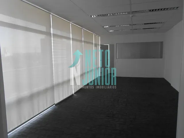 Conjunto comercial com 160m², à venda ou para alugar, no bairro Brooklin Novo em São Paulo