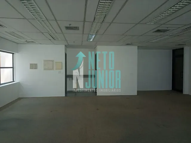 Conjunto com 100m², para alugar, no bairro Itaim Bibi em São Paulo