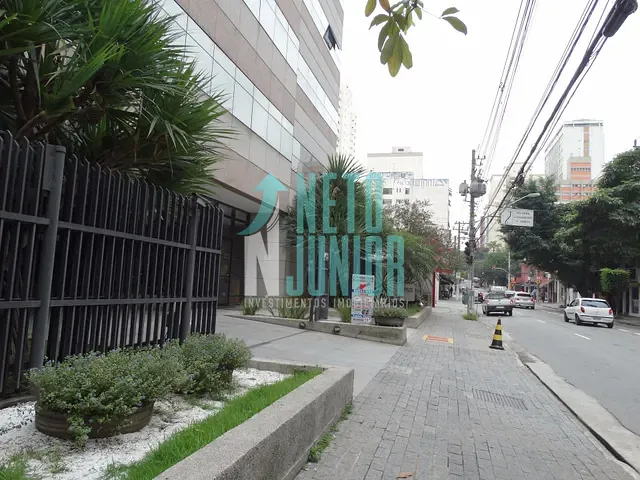 Conjunto com 100m², para alugar, no bairro Itaim Bibi em São Paulo