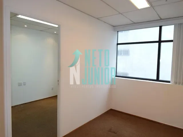 Conjunto com 200m², para alugar, no bairro Itaim Bibi em São Paulo