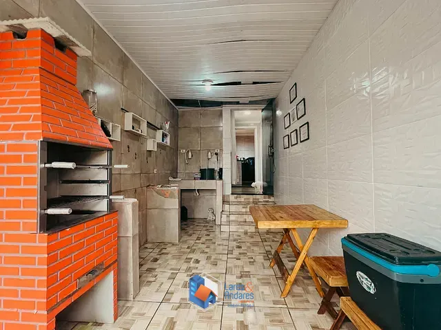 Outro com 250m² 5 quartos e 3 banheiros, à venda, no bairro Parque das Américas em Mauá