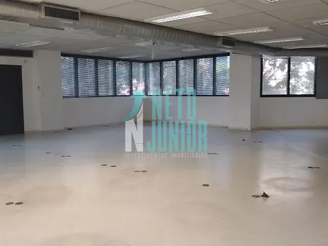 Conjunto com 254m², para alugar, no bairro Cidade Monções em São Paulo