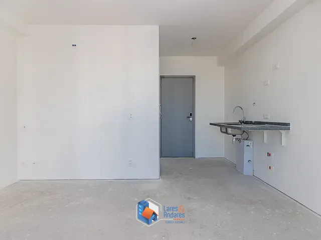 Outro com 26m² 1 quarto e 1 banheiro, à venda, no bairro Vila Firmiano Pinto em São Paulo