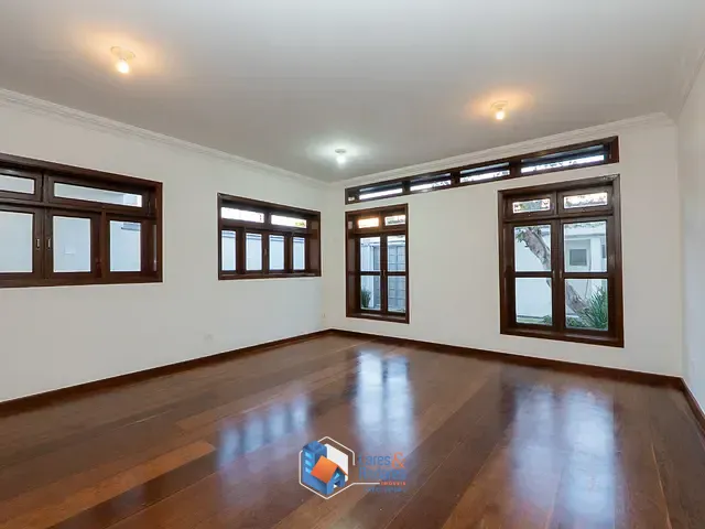 Outro com 216m² 3 quartos e 4 banheiros, à venda, no bairro Indianópolis em São Paulo