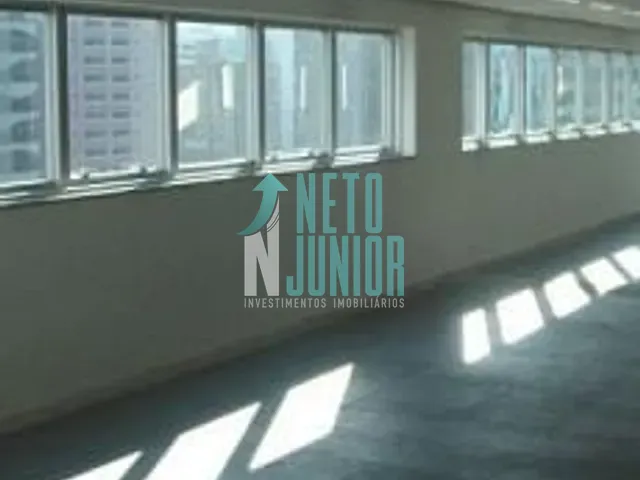 Conjunto com 362m², para alugar, no bairro Jardim Paulistano em São Paulo