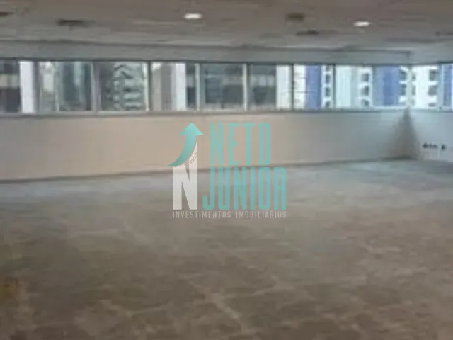 Conjunto com 362m², para alugar, no bairro Jardim Paulistano em São Paulo