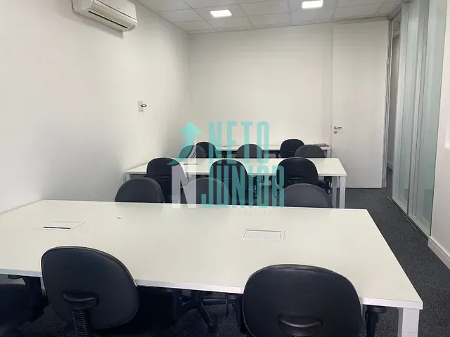 Conjunto com 83m², para alugar, no bairro Vila Cordeiro em São Paulo